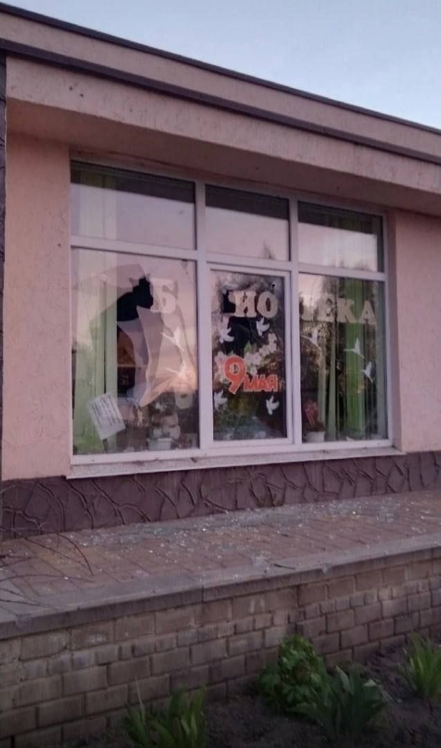 Последствия обстрела села Солохи в Белгородской области РФ