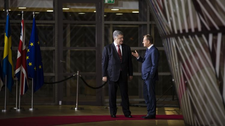 Визит в Брюссель президента Порошенко можно считать подведением итогов ситуации вокруг инцидента в Азовском море, фото: president.gov.ua
