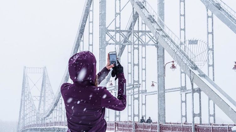 В Киев зима вернется на днях - снег в столице обещают 5, 6 и 7 февраля