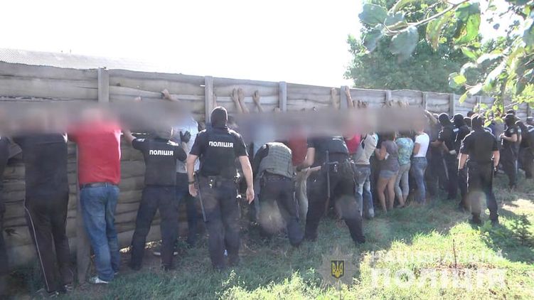 Так в Харькове полиция защищала журналистов, фото: facebook.com/sergiy.tomilenko
