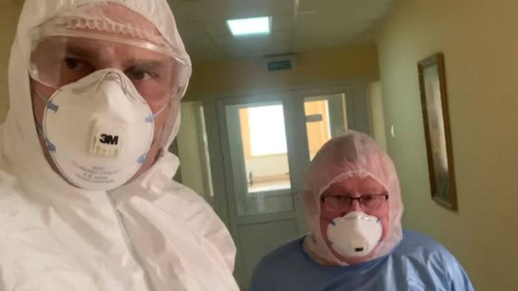 Виталий Кличко после скандала пришел в Александровскую больницу