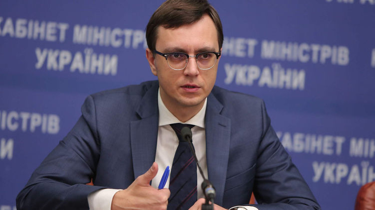 Владимира Омеляна обвиняют в незаконном снижении портового сбора.