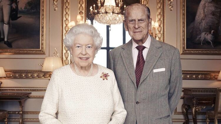 Елизавета II и принц Филипп, который скончался сегодня, 9 апреля 2021 года