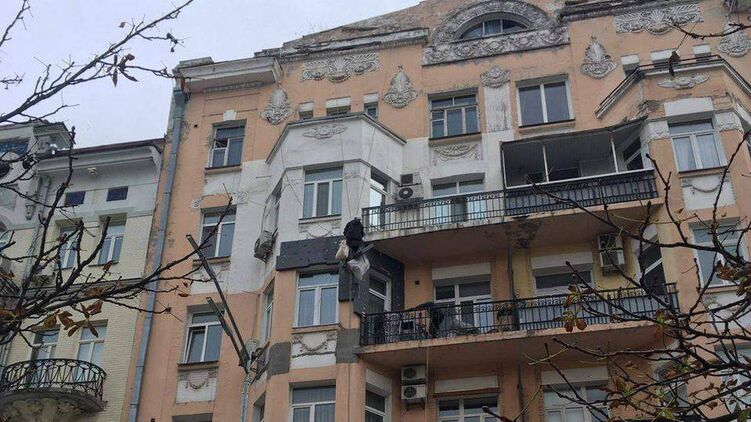 Старые дома в центре Киева, несмотря на далеко не лучшее их состояние, пользуются повышенным спросом среди покупателей квартир