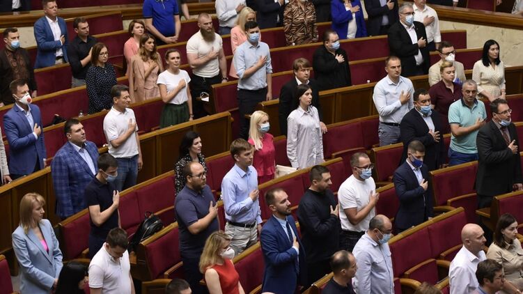 Верховная Рада поляризовалась вокруг противоречивого законопроекта об олигархах, фото: Изым Каумбаев, 
