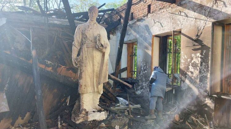 В Харьковской области разбомбили дом-музей Григория Сковороды