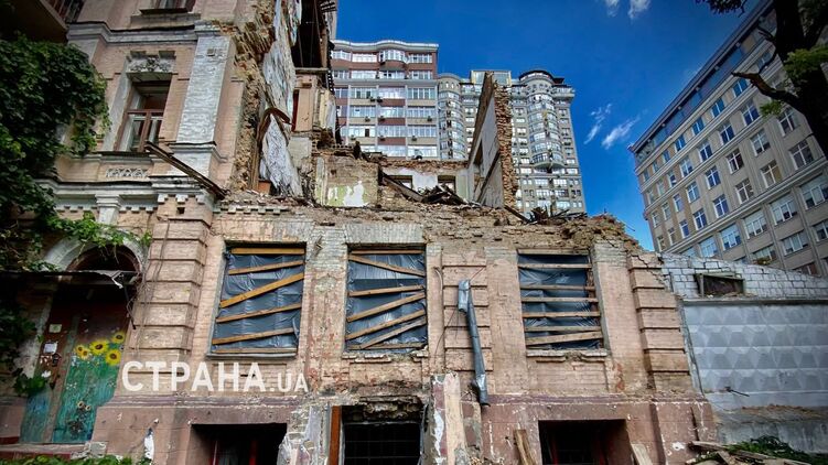 У Києві досі не відновили низку будівель після обстрілу 10 жовтня. Ілюстративне фото