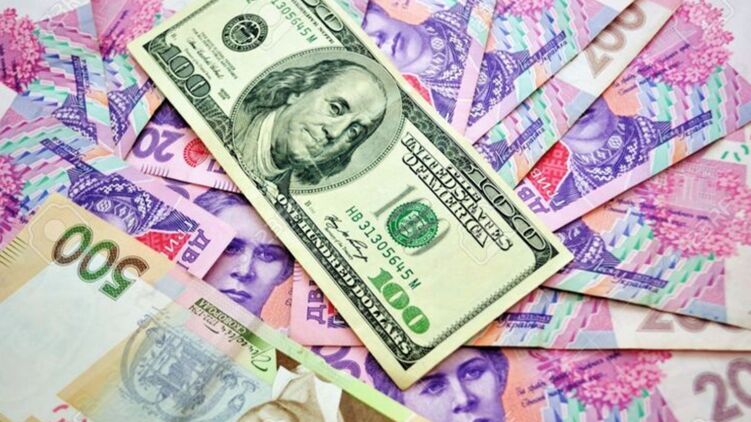Курс гривні до долара знову визначатиметься під час торгів на міжбанку