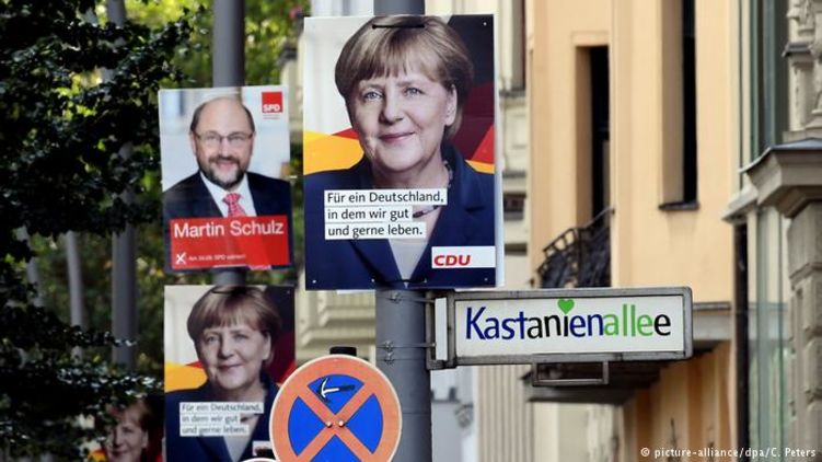 За месяц до выборов партия Меркель лидирует с внушительным отрывом, фото: DPA