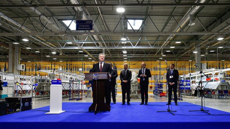 29 сентября президент открыл новый завод немецкой компании 