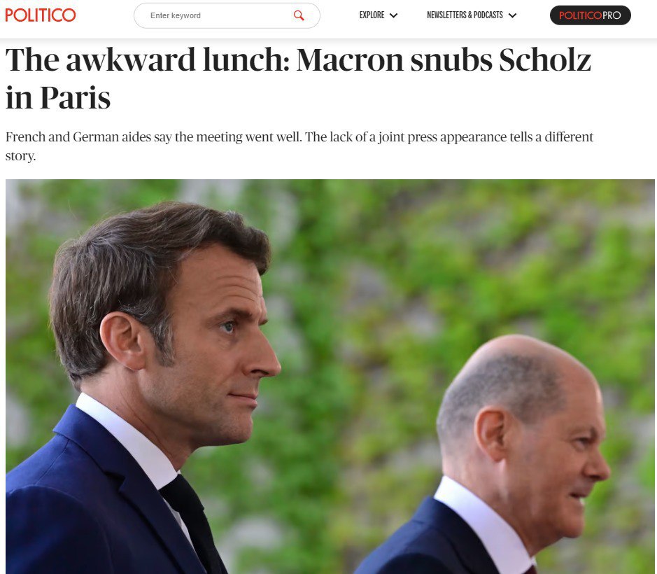 Politico пишет о том, что Макрон оскорбляет Шольца в Париже