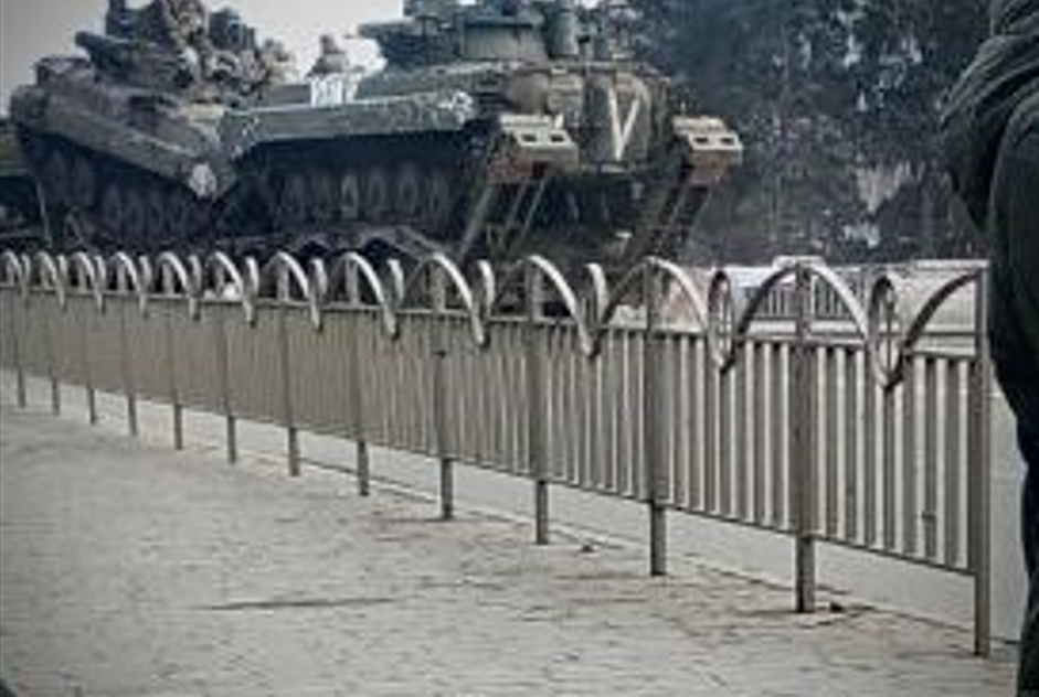 РФ перебрасывает войска из Херсонской области под Запорожье