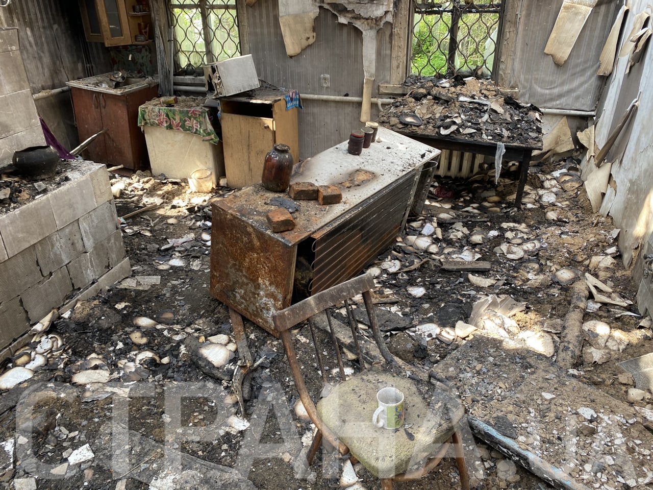 Маме Николая Чауса сожгли дом в Черниговской области