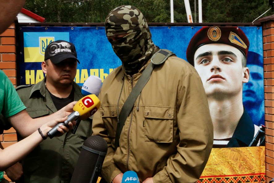 Семён Семенченко даёт интервью