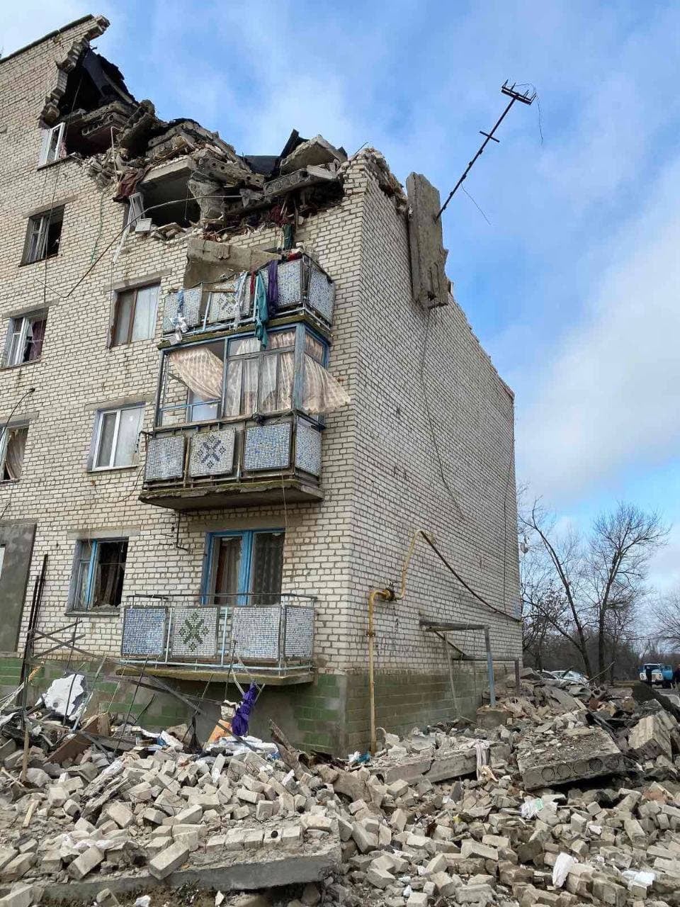 В Николаевской области в пятиэтажке взорвался газ. Разрушены два этажа