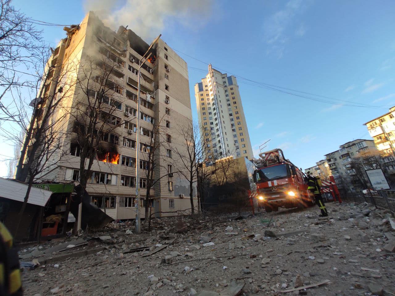 Обстрел Киева 16 марта. Фото: ГСЧС