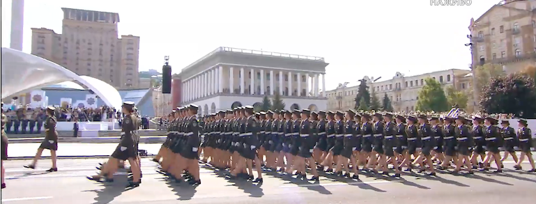 парад в Киеве сегодня 