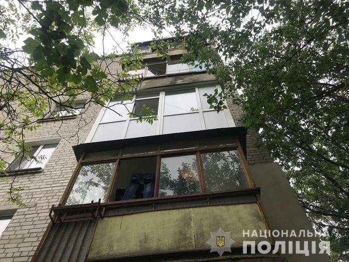 Балкон квартиры проститутки