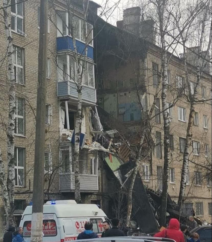 В подмосковье взорвался дом. Фото: Twitter / russiaspeaks