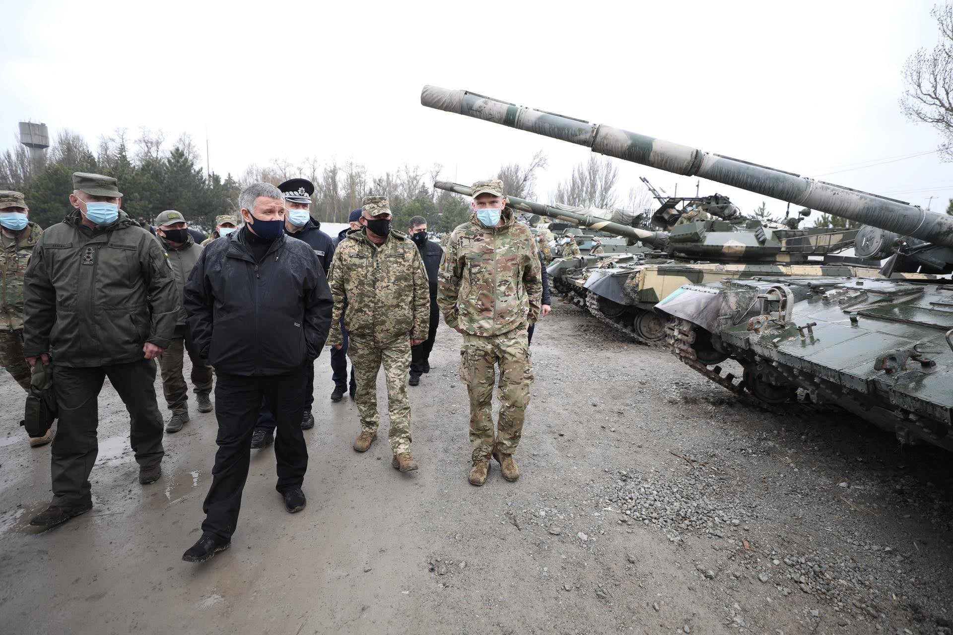 Аваков заявил о "самой большой угрозе с 2015 года" у границ с Россией. Фото: МВД