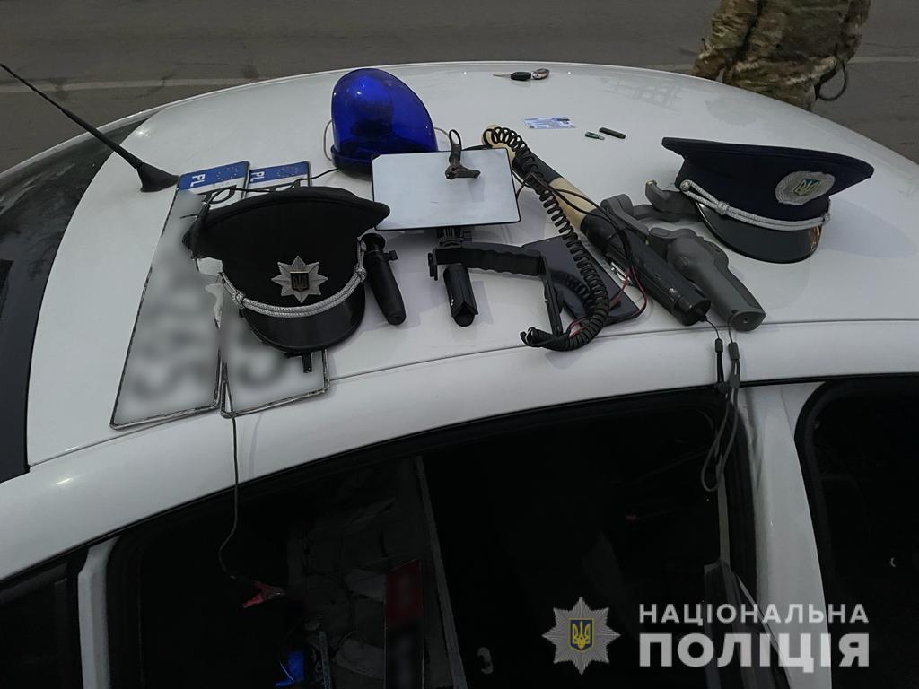 Днепропетровскому блогеру, который угрожал полицейскому, объявили о подозрении