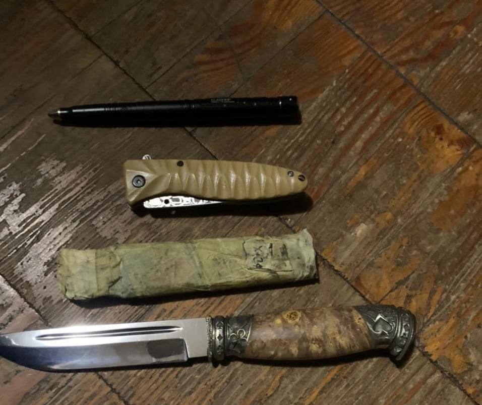 Под Киевом юноша в ходе ограбления нанес хозяину дома 25 ножевых