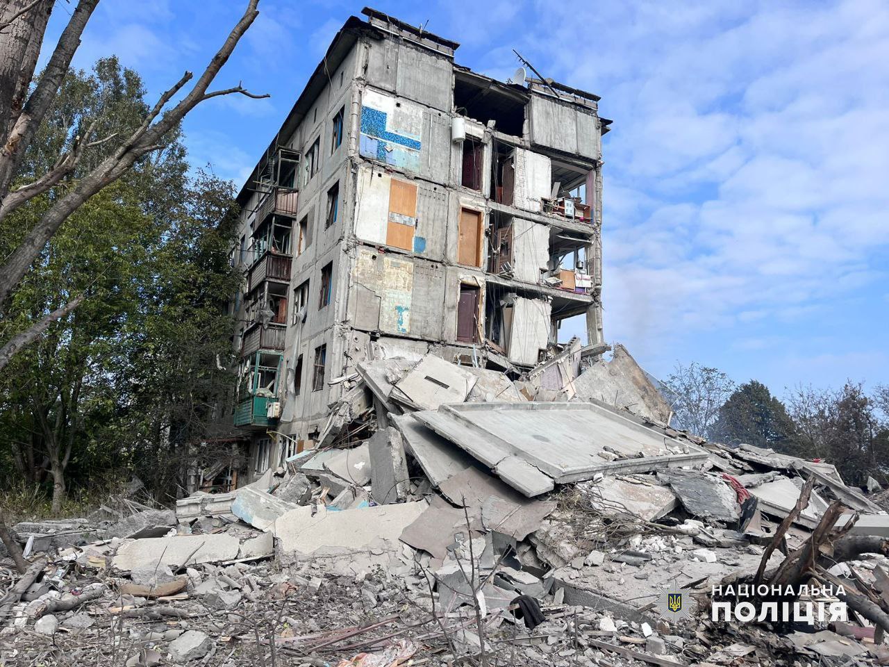 Фото разбитого бомбой дома. Источник - Телеграм