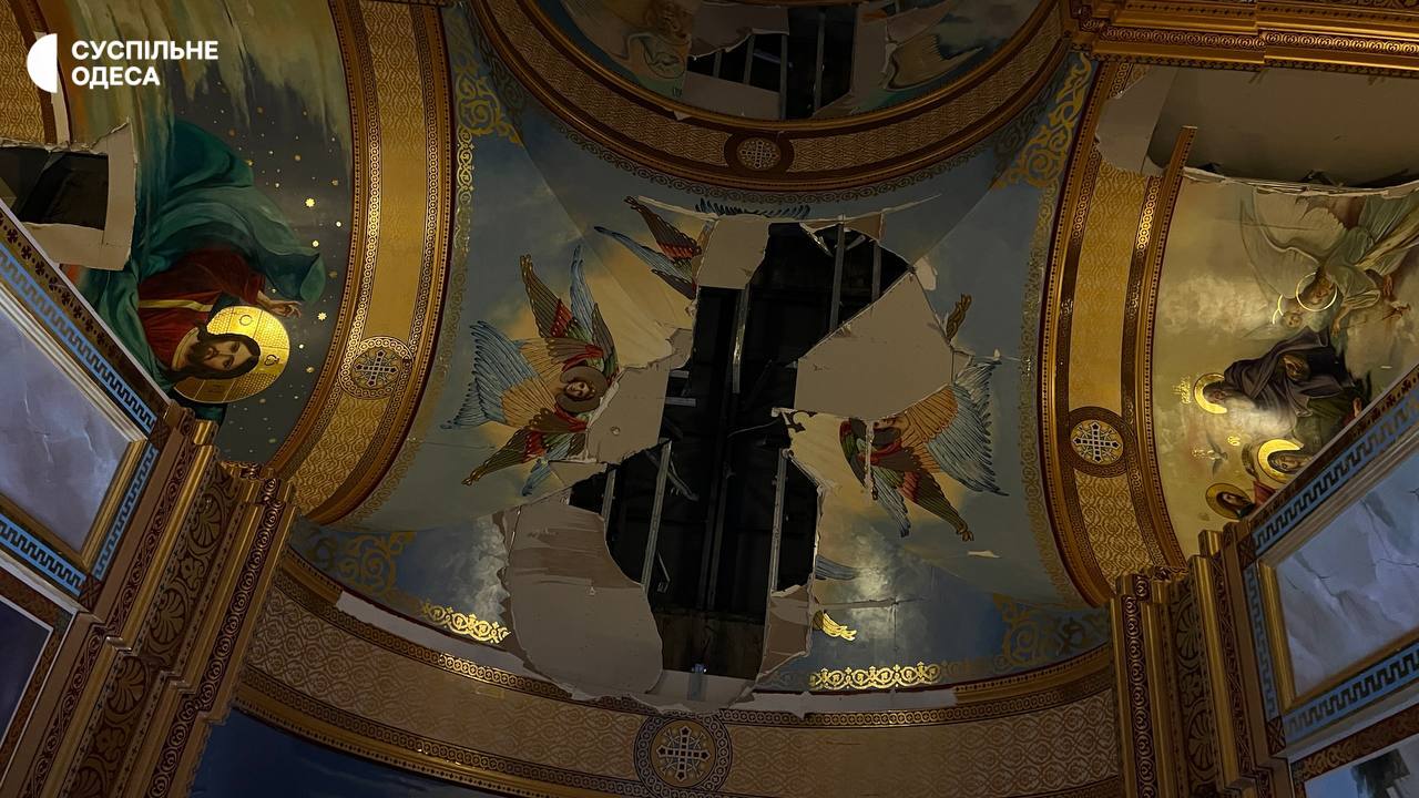 Фото повреждений собора. Источник - Суспильне Одесса