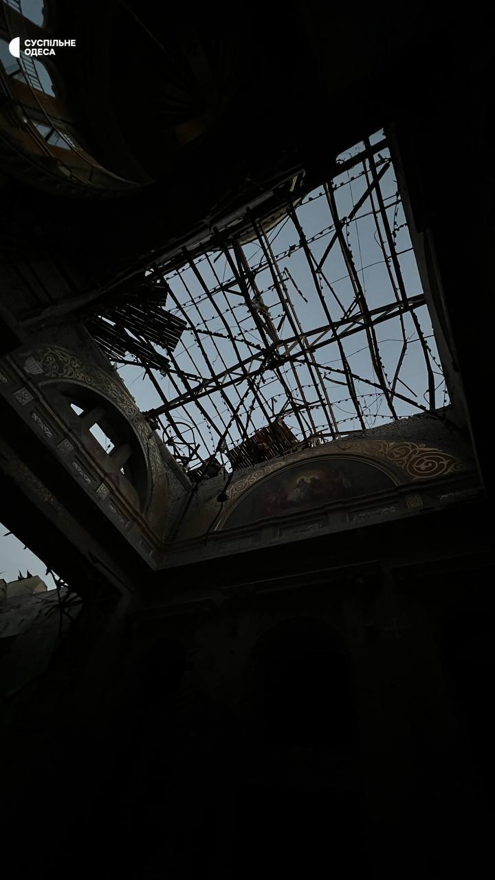 Фото повреждений собора (2). Источник - Суспильне Одесса