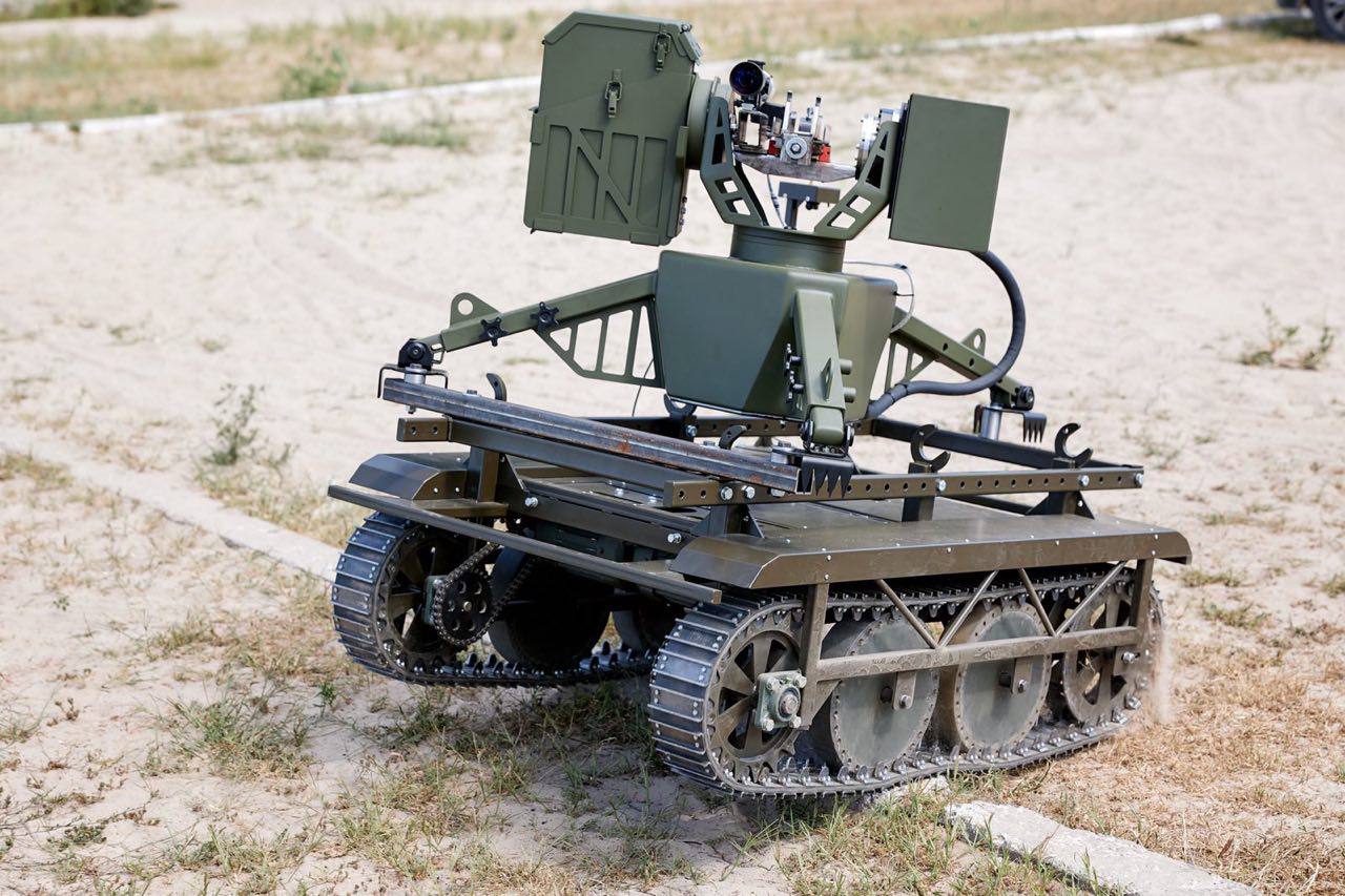 Боевые роботизированные машины. Фото (2) - Телеграм
